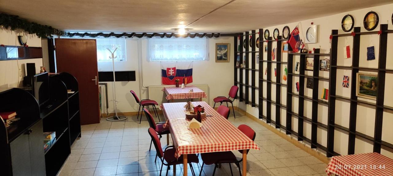 Ubytovanie 184, Bed And Braekfast 184 Stara Lesna Exterior foto
