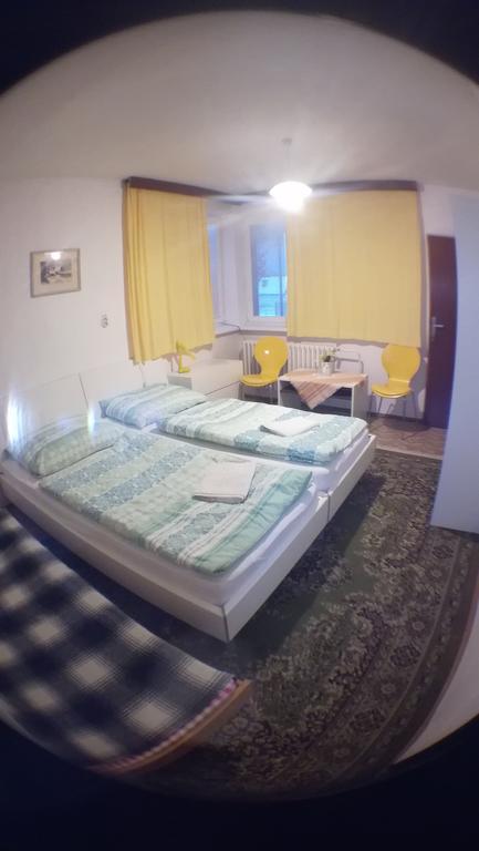 Ubytovanie 184, Bed And Braekfast 184 Stara Lesna Exterior foto