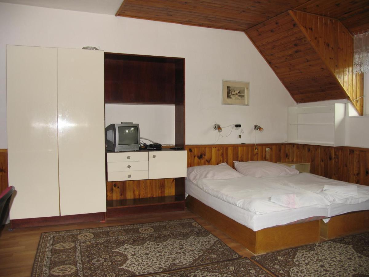 Ubytovanie 184, Bed And Braekfast 184 Stara Lesna Exterior foto