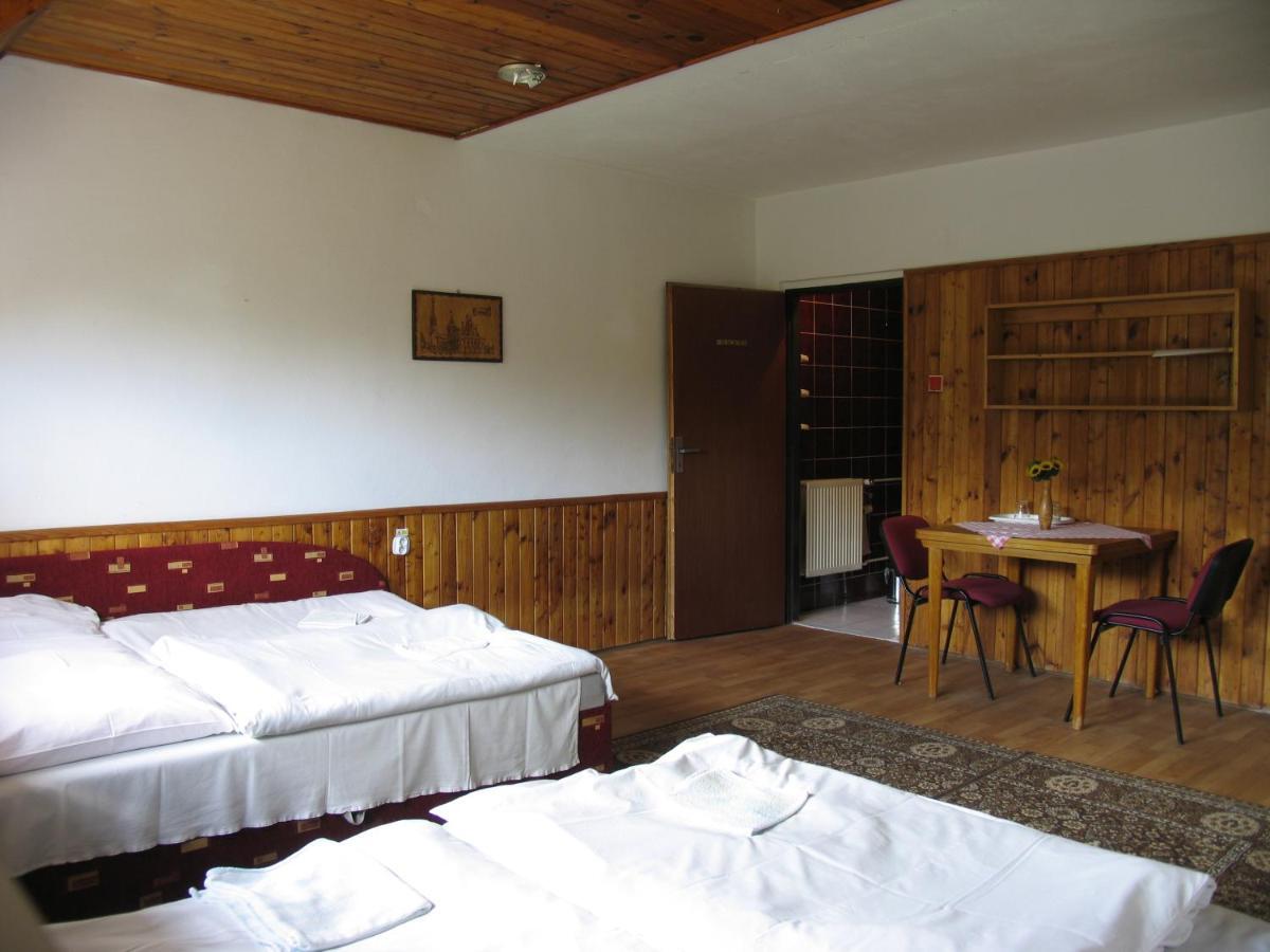 Ubytovanie 184, Bed And Braekfast 184 Stara Lesna Exterior foto